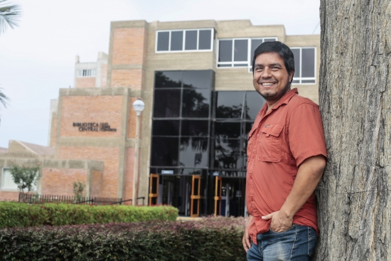 Raul Sifuentes, jefe de la Unidad de Automatizacion de la Biblioteca-PUCP.